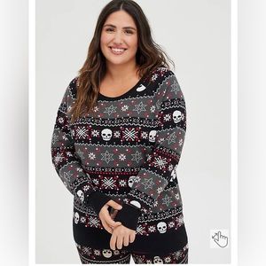 Pullover Crew Holiday Sweater